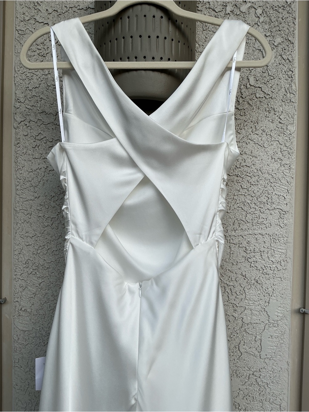 NWT Lulu’s Effortlessly Sensational White Satin Backless Maxi Wedding Dress L XL - Picture 8 of 11